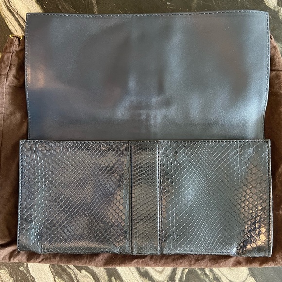 Vintage Gucci Python Soft Python Stirrup Clutch Purse Navy - Picture 4 of 10